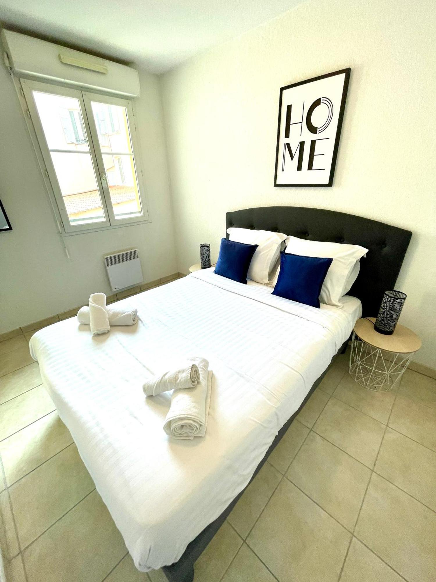Royal Plazza, Beau T2 Centre Ville, Parking Menton Bagian luar foto